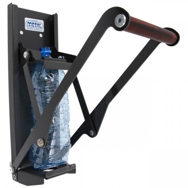 Crushing machine for cans and bottles Crushing machine for cans and bottles