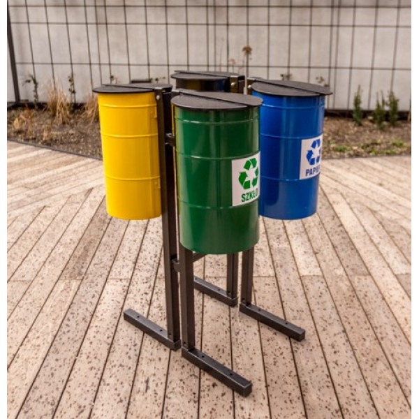 Clover Waste Segregation Station 4 x 30 L Clover Waste Segregation Station 4 x 30 L